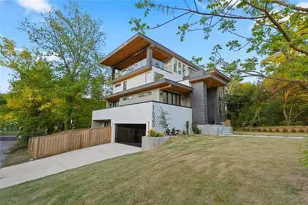 New construction Single-Family house 1625 Emerald Ave Sw, Atlanta, GA 30310 - image
