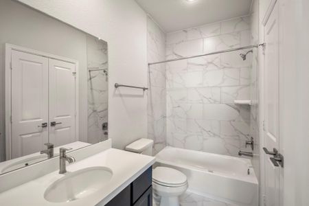 New construction Single-Family house 9722 Leafgate Ct, Missouri City, TX 77459 plan Comal II 4217 - image 11