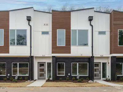 New construction Townhouse house 1533 Urban Trace Ln, Raleigh, NC 27608 - image