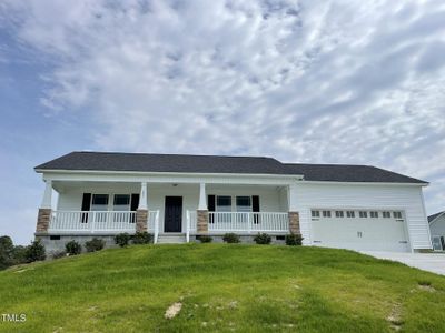 New construction Single-Family house 101 Starry Sky Drive, Benson, NC 27504 - photo 0