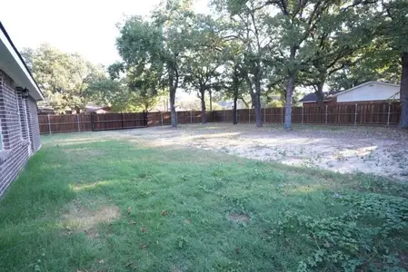 New construction Single-Family house 1022 Cheyenne Rd, Dallas, TX 75217 - image