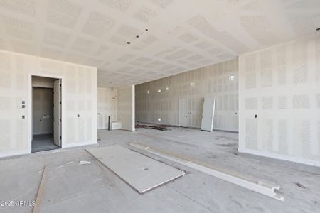 New construction Single-Family house 7379 W Lisbon Ln, Peoria, AZ 85381 - image 6