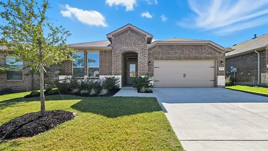 New construction Single-Family house 1911 Jackson St, Cleburne, TX 76033 plan LAS CRUCES - image