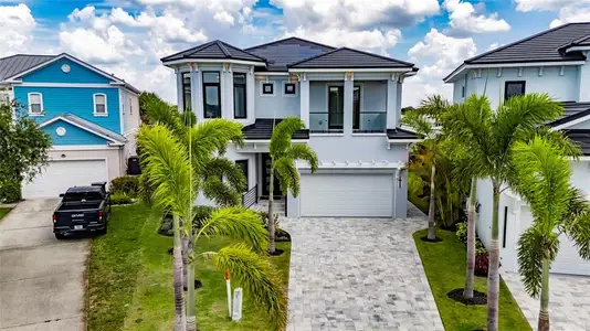 New construction Single-Family house 6526 Simone Shores Cir, Apollo Beach, FL 33572 - image
