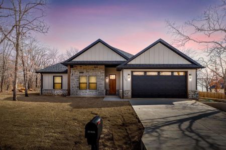 New construction Single-Family house 725 Haynie Dr, Runaway Bay, TX 76426 - image
