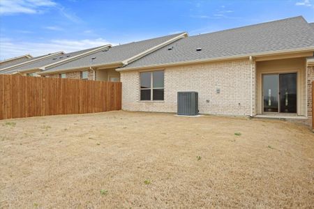 New construction Townhouse house 254 Legacy Blvd, Weatherford, TX 76085 null- photo 26 26