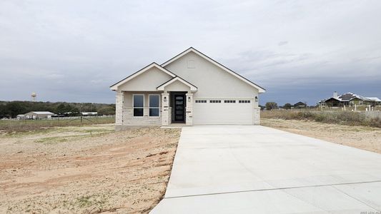New construction Single-Family house 174 Pine Vly, La Vernia, TX 78121 - image