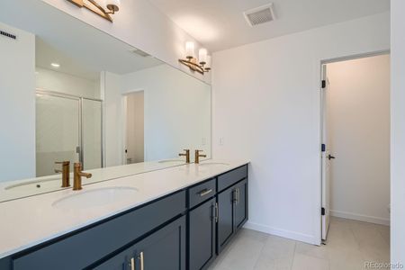 New construction Townhouse house 378 Geneva St, Aurora, CO 80010 Lowry- photo 8 8