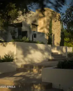 New construction Single-Family house 4510 E Maderos Del Cuenta Dr, Paradise Valley, AZ 85253 - image