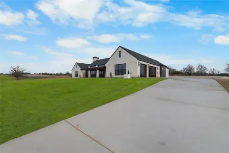 New construction Single-Family house 2004 Rana Dr, Cresson, TX 76035 - image