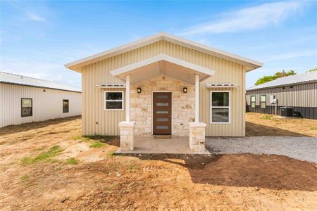 New construction Single-Family house 1109 E Navarro Ave, Mart, TX 76664 - image