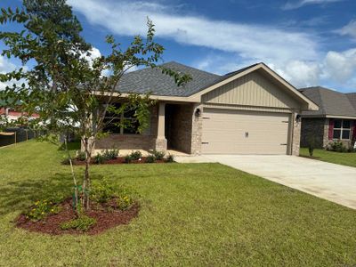 New construction Single-Family house 190 Ridgeway Cir, Crestview, FL 32536 plan 1425 - image