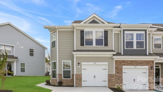 New construction Townhouse house 403 Creekview Rd, Hendersonville, NC 28792 - image