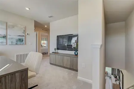 New construction Single-Family house 2060 Golden Beak Dr, Eagle Lake, FL 33839 plan Lynford - image 11