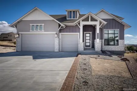 New construction Single-Family house 17113 Alsike Clover Ct, Monument, CO 80132 plan The Miramont - image