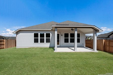 New construction Single-Family house 1855 Weinnacht, New Braunfels, TX 78132 plan Hamilton - image 3