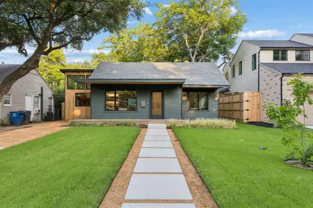 New construction Single-Family house 9028 Santa Clara Dr, Dallas, TX 75218 - image