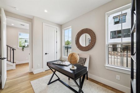 New construction Single-Family house 2214 Dennis St, Houston, TX 77004 - image 8