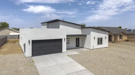 New construction Single-Family house 11752 W Benito Dr, Arizona City, AZ 85123 - image