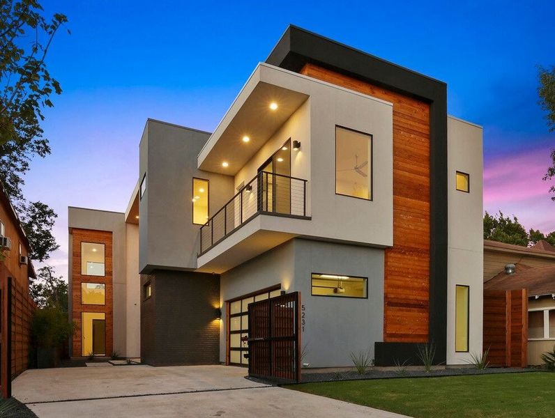 A showcase of a new construction home by Conrad Homes, highlighting their design and quality (Image 11). A showcase of a new construction home by Conrad Homes, highlighting their design and quality (Image 11).