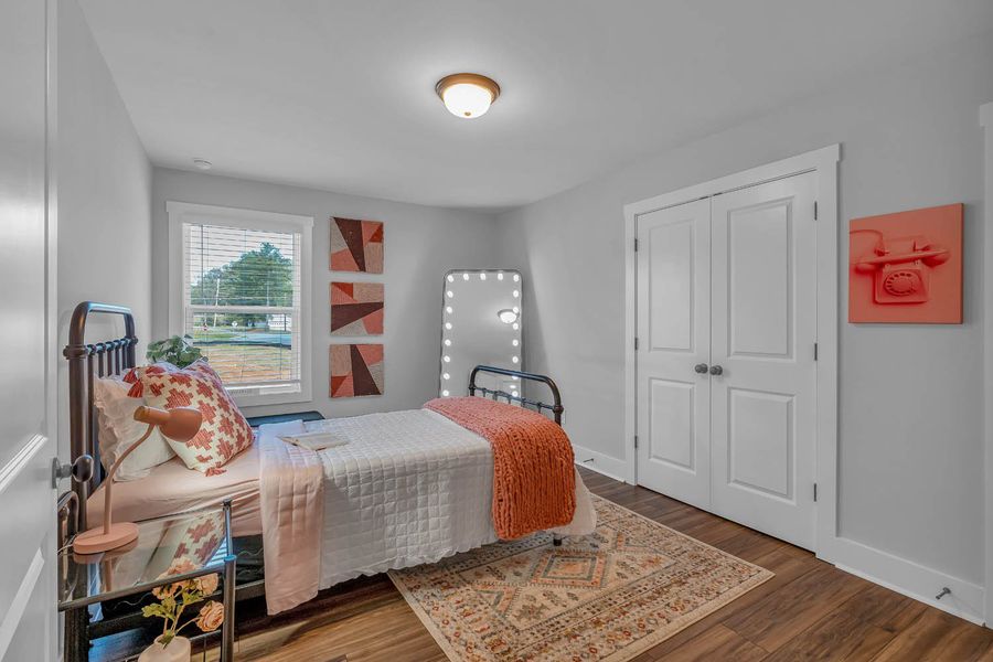 A showcase of a new construction home by MarDon Construction, highlighting their design and quality (Image 19).