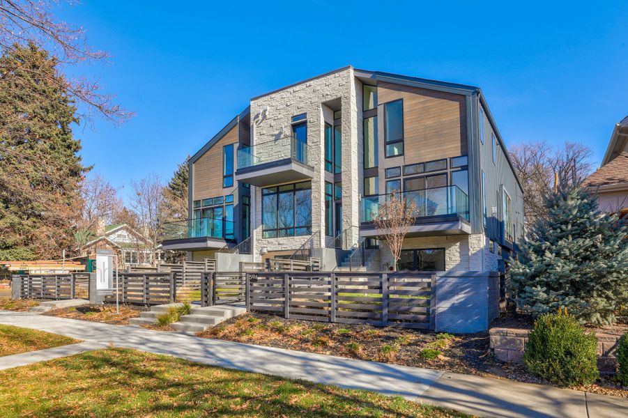 A showcase of a new construction home by Dawn Development, highlighting their design and quality (Image 15).