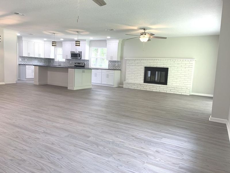 A showcase of a new construction home by A-Team Petroleum Construction, highlighting their design and quality (Image 6). A showcase of a new construction home by A-Team Petroleum Construction, highlighting their design and quality (Image 6).