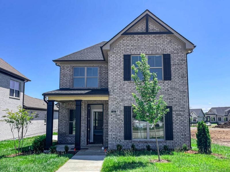 A showcase of a new construction home by Southeastern Building Corporation, highlighting their design and quality (Image 8). A showcase of a new construction home by Southeastern Building Corporation, highlighting their design and quality (Image 8).