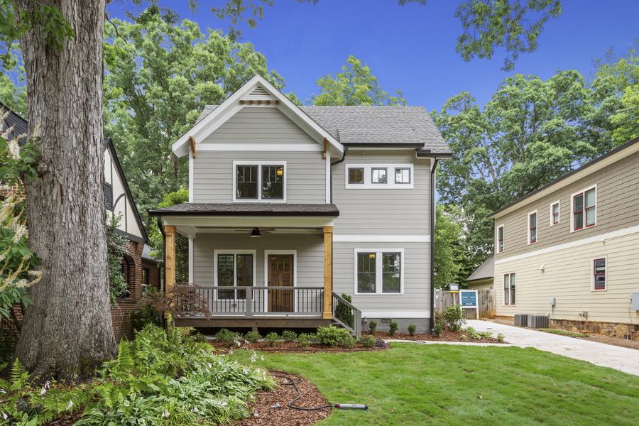 A showcase of a new construction home by Level Craft, highlighting their design and quality (Image 1). A showcase of a new construction home by Level Craft, highlighting their design and quality (Image 1).