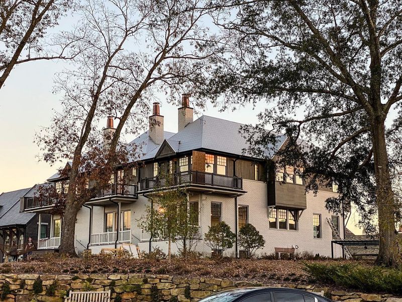 A showcase of a new construction home by McKinney Builders, highlighting their design and quality (Image 11).