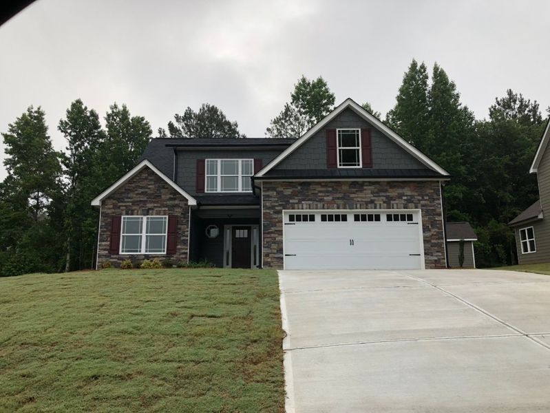 A showcase of a new construction home by Arbor Design Group, highlighting their design and quality (Image 6).