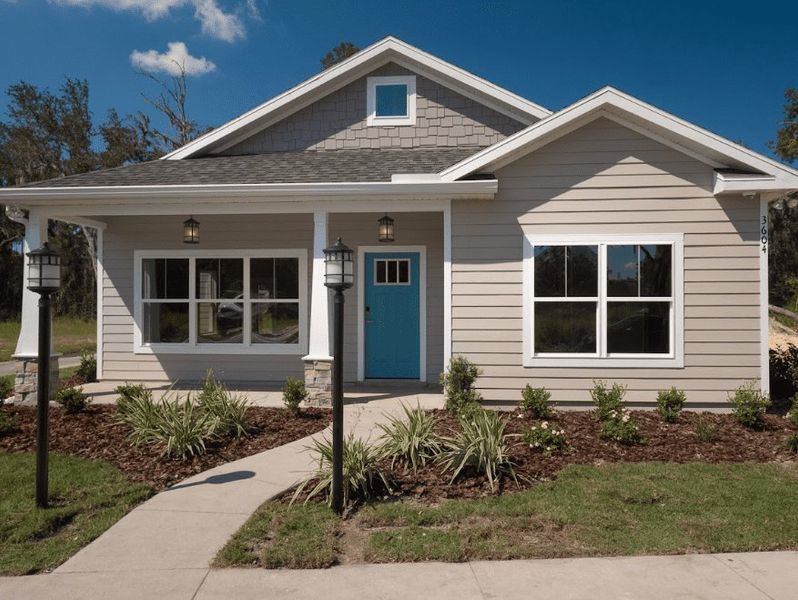 A showcase of a new construction home by Robinson Renovation & Custom Homes, highlighting their design and quality (Image 5).