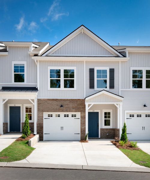 A showcase of a new construction home by Cothran Homes, highlighting their design and quality (Image 7).