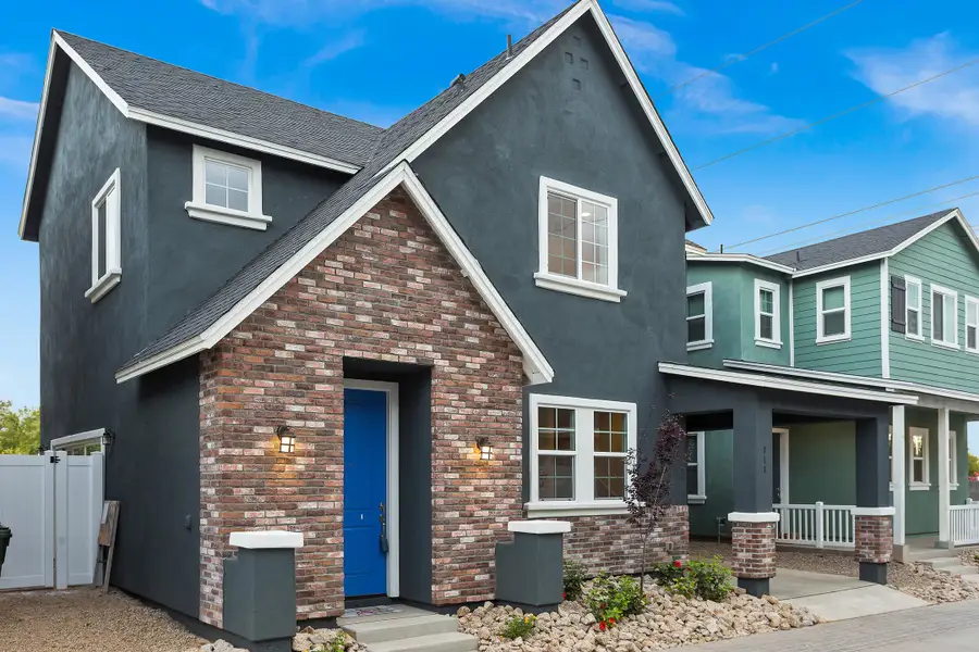 A showcase of a new construction home by Encanto Living, highlighting their design and quality (Image 6).