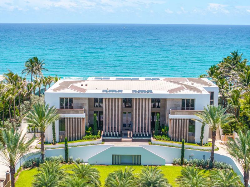 A showcase of a new construction home by Bayshore Grove Capital, highlighting their design and quality (Image 4).