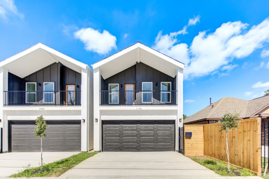 A showcase of a new construction home by Bayou Hawthorn, highlighting their design and quality (Image 5).