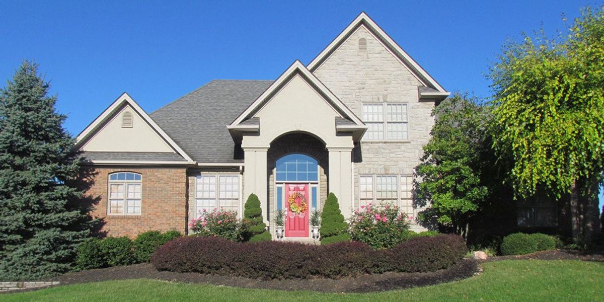 A showcase of a new construction home by SRC Homes, highlighting their design and quality (Image 2). A showcase of a new construction home by SRC Homes, highlighting their design and quality (Image 2).