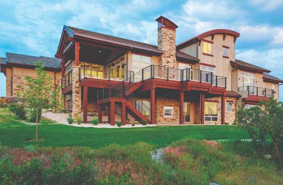 A showcase of a new construction home by Gray Construction, highlighting their design and quality (Image 4).