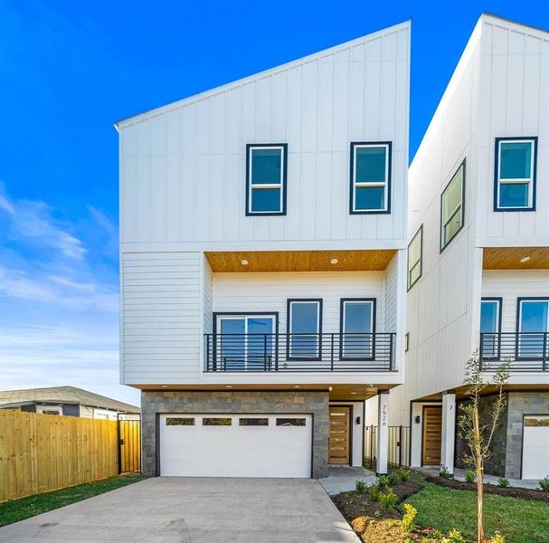 A showcase of a new construction home by Think Beyond Construction, highlighting their design and quality (Image 2). A showcase of a new construction home by Think Beyond Construction, highlighting their design and quality (Image 2).