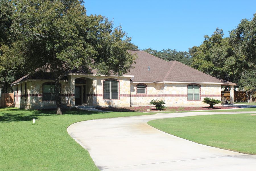 A showcase of a new construction home by Built Rite Custom Homes, highlighting their design and quality (Image 1). A showcase of a new construction home by Built Rite Custom Homes, highlighting their design and quality (Image 1).