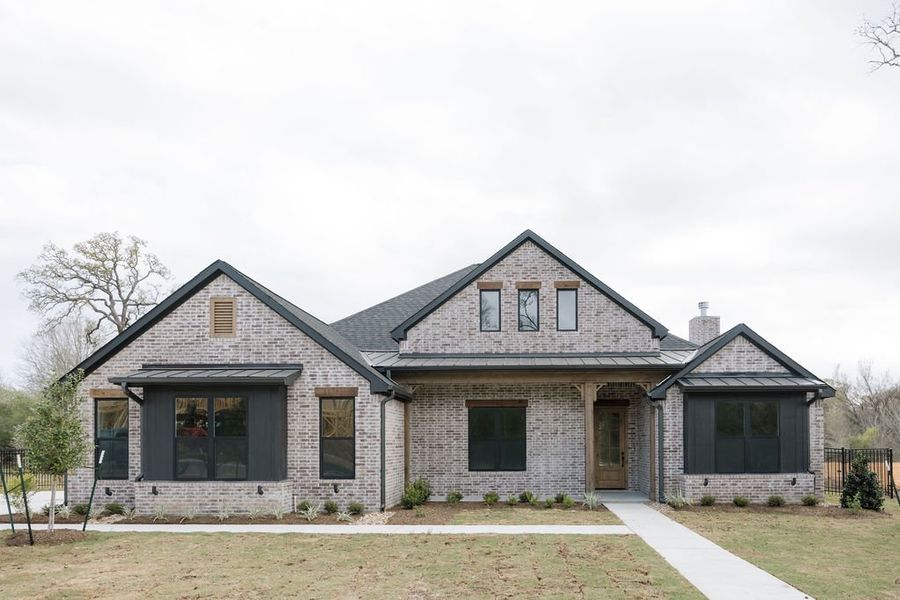 A showcase of a new construction home by Reece Homes, highlighting their design and quality (Image 9).