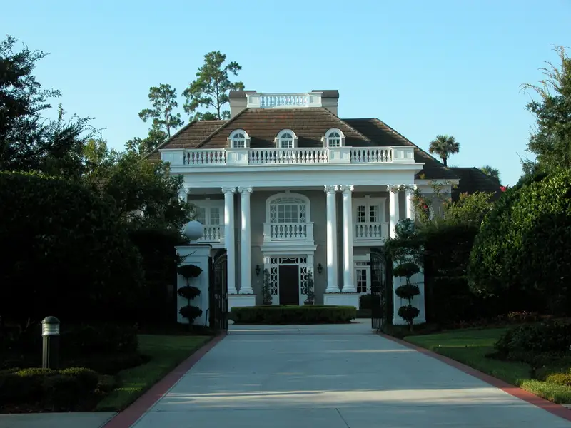 A showcase of a new construction home by Maroon Fine Homes, highlighting their design and quality (Image 5). A showcase of a new construction home by Maroon Fine Homes, highlighting their design and quality (Image 5).