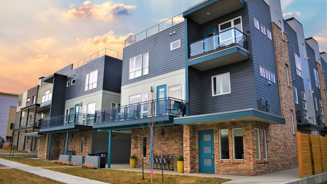 A showcase of a new construction home by Dawn Development, highlighting their design and quality (Image 17).