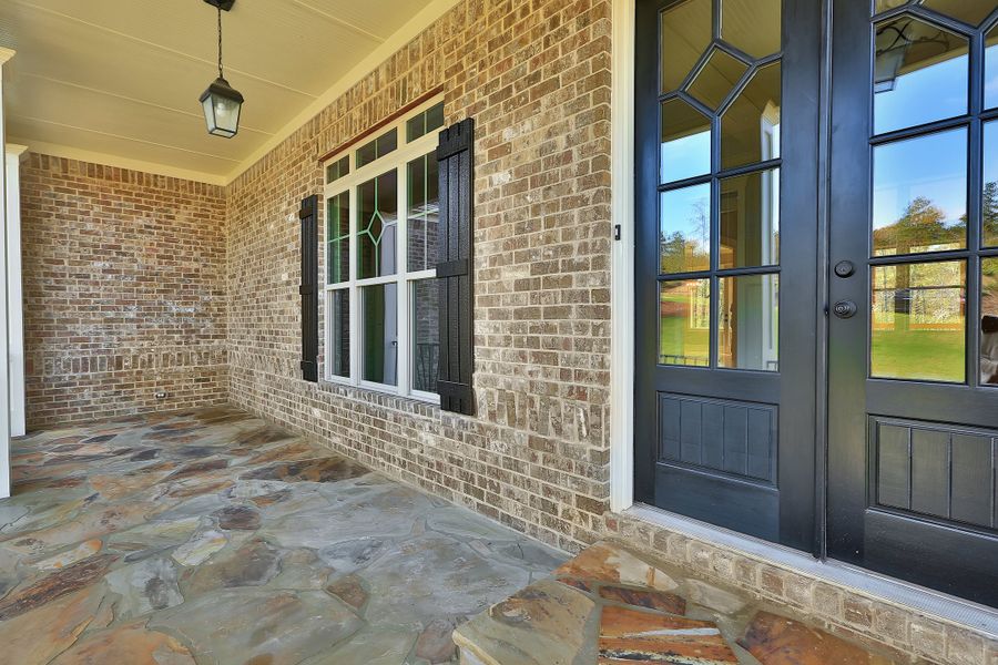 A showcase of a new construction home by Dustin Shaw Homes, highlighting their design and quality (Image 29).