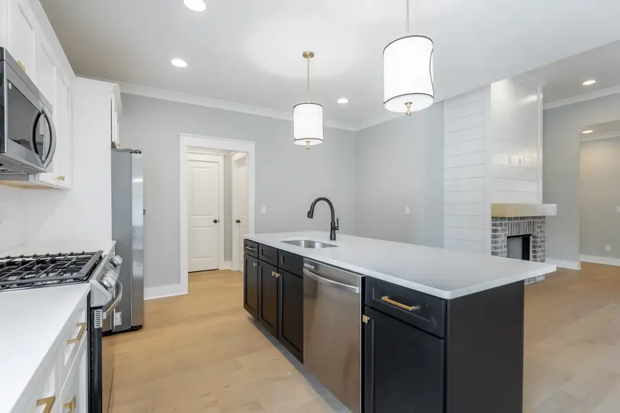 A showcase of a new construction home by Riverstone Construction, LLC, highlighting their design and quality (Image 31).