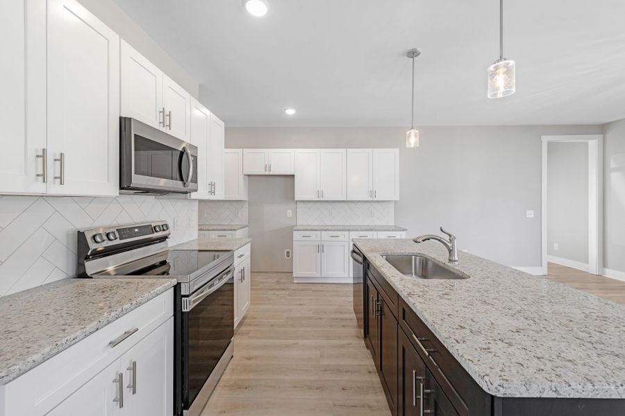 A showcase of a new construction home by Norfleet Builders, highlighting their design and quality (Image 14).