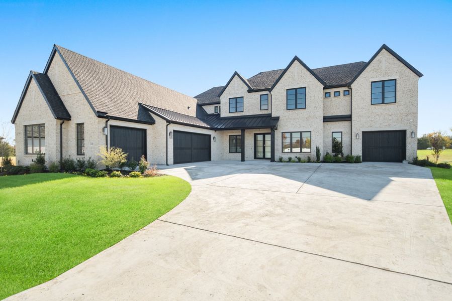 A showcase of a new construction home by Crescent Estates Custom Homes, highlighting their design and quality (Image 2). A showcase of a new construction home by Crescent Estates Custom Homes, highlighting their design and quality (Image 2).