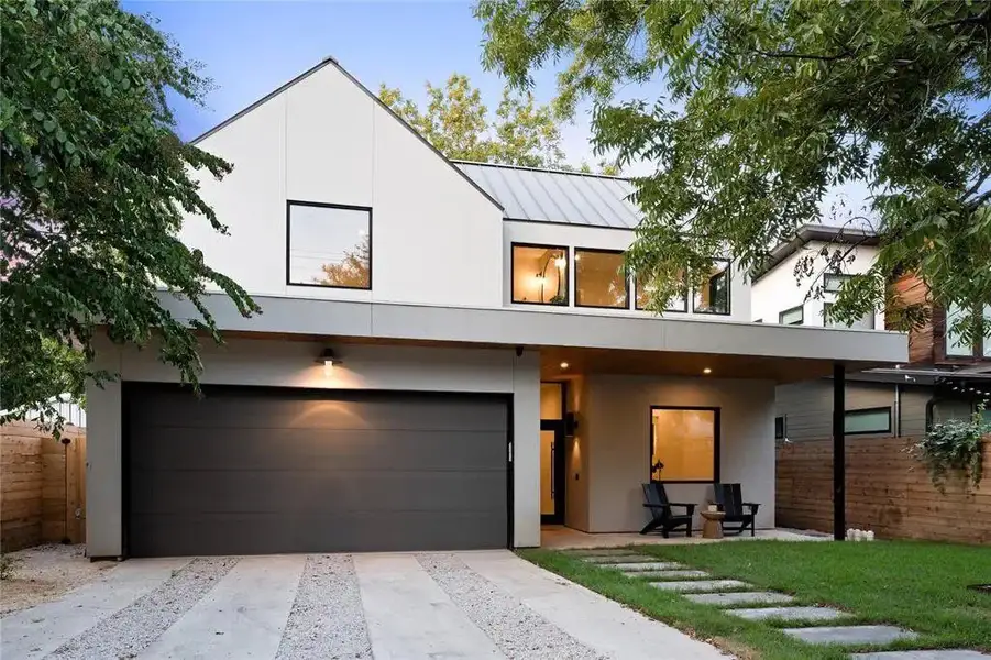 A showcase of a new construction home by Cobb Development, highlighting their design and quality (Image 5). A showcase of a new construction home by Cobb Development, highlighting their design and quality (Image 5).