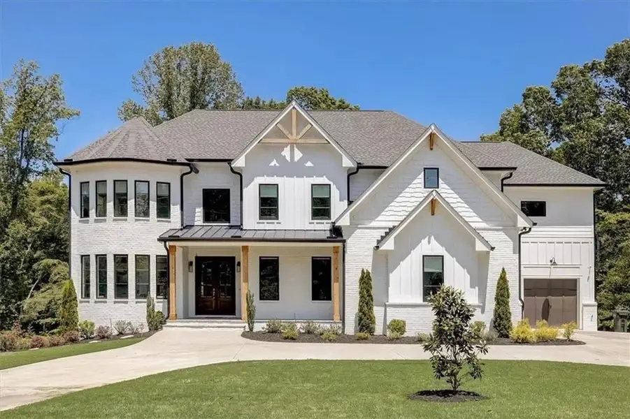 A showcase of a new construction home by Amini Homes, highlighting their design and quality (Image 6). A showcase of a new construction home by Amini Homes, highlighting their design and quality (Image 6).