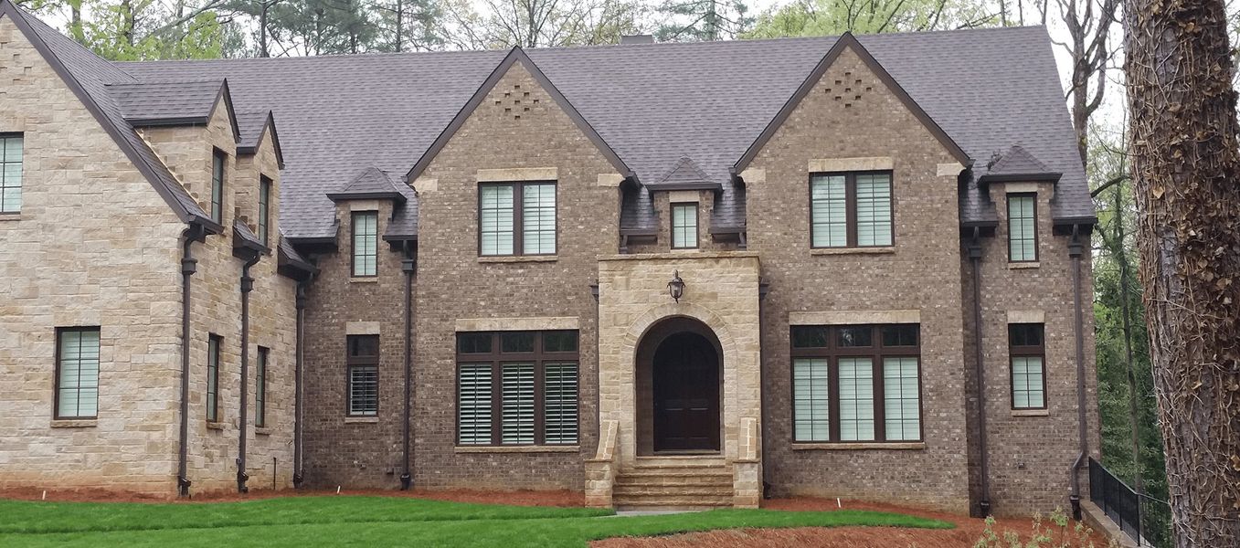 A showcase of a new construction home by Longo Custom Builders, highlighting their design and quality (Image 5).